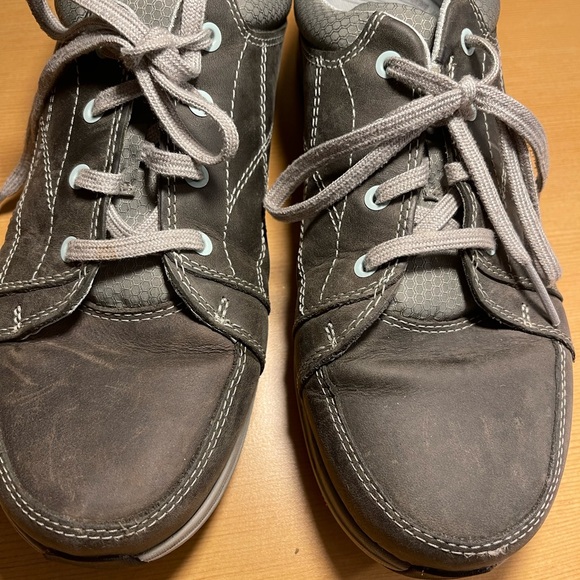 Ahnu taraval shoes - Picture 2 of 8